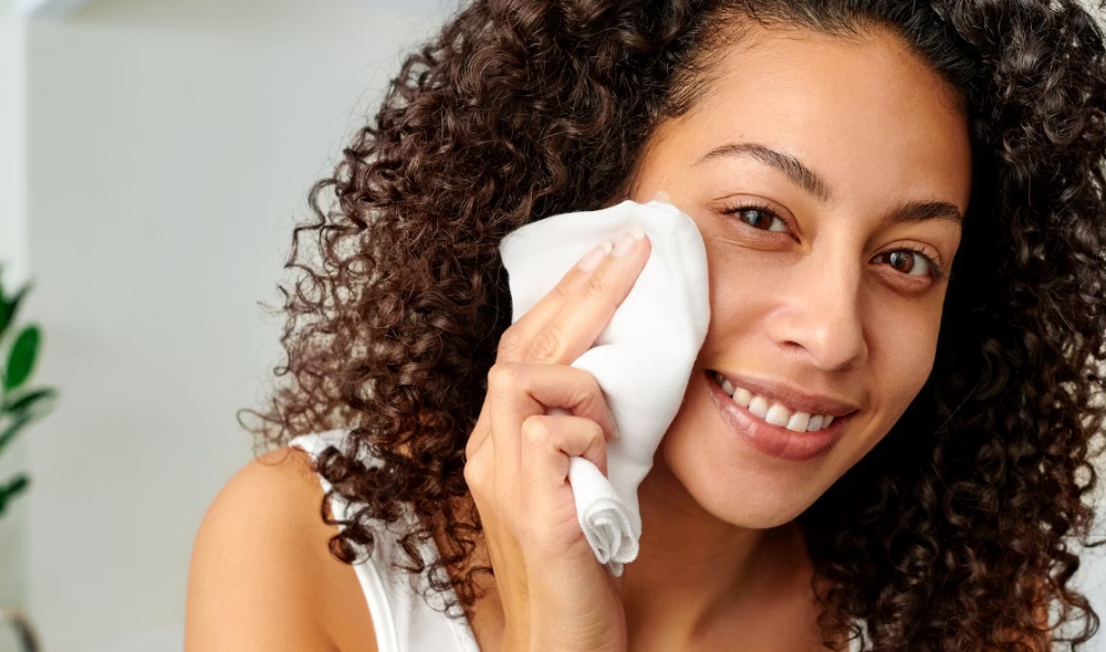 WHAT IS A CLEANSER 