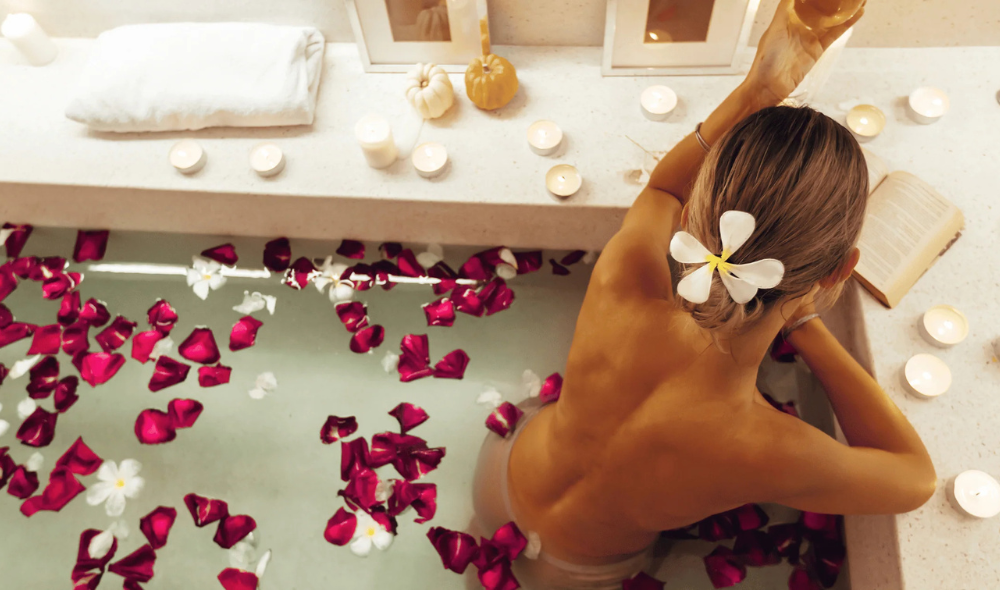 Moon bathing rituals