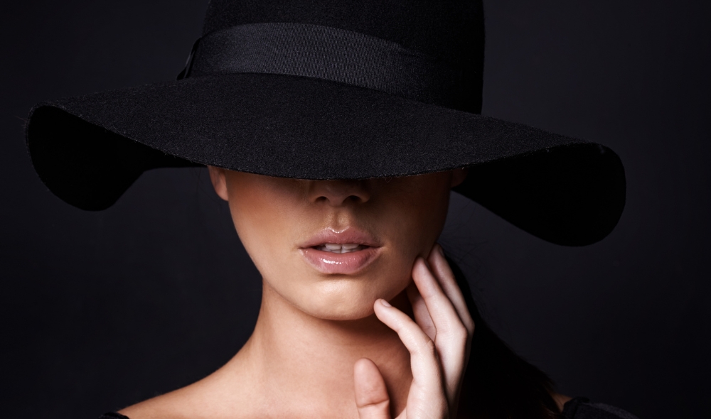 Unraveling the Secrets of Mysterious Women