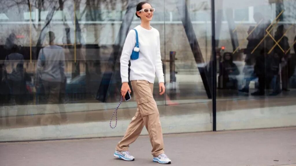 khaki pants outfit ideas