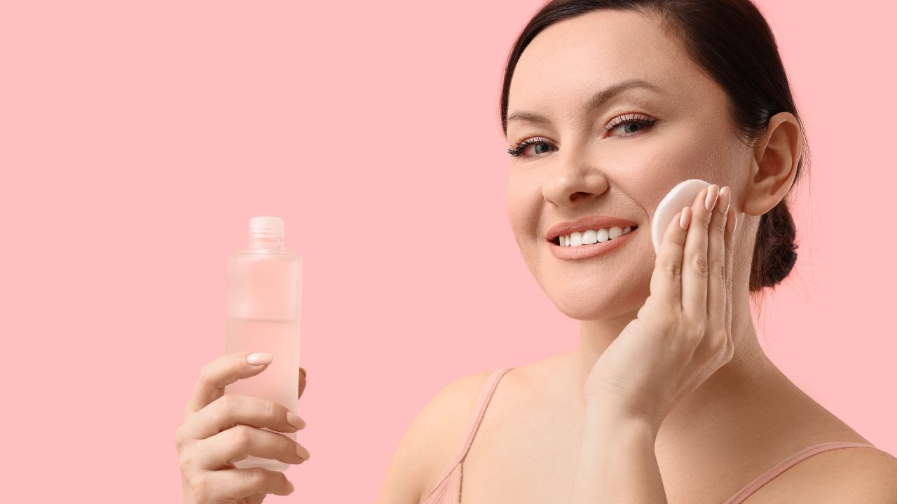 what does toner do for your face